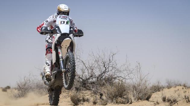 Joaquim “J-Rod” Rodrigues of Hero Motosport, won the moto segment of the India Baja, beating KP Aravind of TVS Racing, while Abdul Wahid Tanveer finished third.(HT photo)