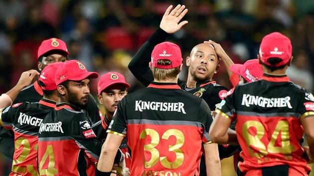 Tymal Mills with team mates celebrate the wicket of Aditya Tare. (PTI)