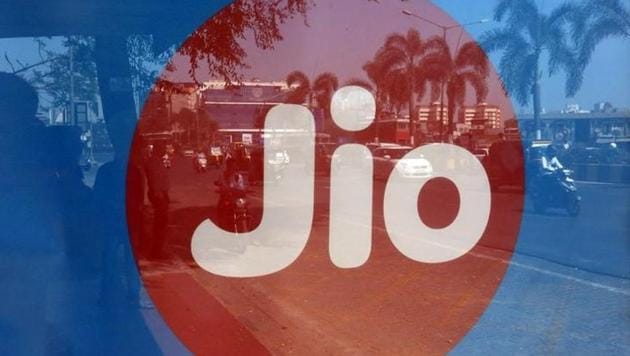 Telecom companies have repeatedly complained against Jio’s free offers since its launch in September.(Reuters File Photo)