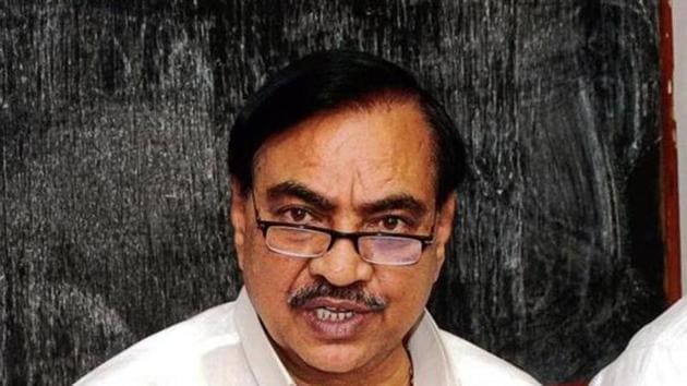 The original complaint was filed by Hemant Gawande in May 2016. Gawande had alleged in the complaint that Khadse misused his position as minister to purchase more than one hectare land in survey no 52 in Bhosari industrial estate.(HT File Photo)