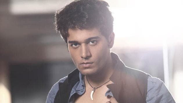 Gaurav Khanna is currently playing the role of Virendra Singh in Prem Ya Paheli - Chandrakanta.