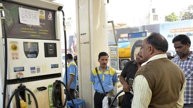 The trial run will be first implemented in Puducherry, Vizag in Andhra Pradesh, Udaipur in Rajasthan, Jamshedpur in Jharkhand and Chandigarh.(HT photo) The trial run will be first implemented in Puducherry, Vizag in Andhra Pradesh, Udaipur in Rajasthan, Jamshedpur in Jharkhand and Chandigarh.(HT photo)