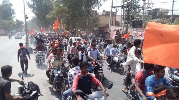 Hindu Yuva Vahini members dragged a couple out of a house in Meerut on Tuesday, and beat up the man. (Ht file photo) Hindu Yuva Vahini members dragged a couple out of a house in Meerut on Tuesday, and beat up the man. (Ht file photo)
