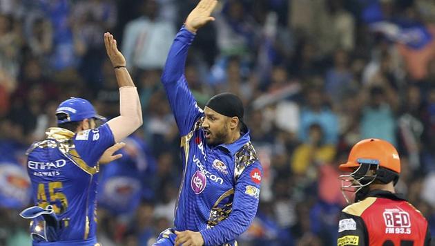 Mumbai Indians' Harbhajan Singh had a wonderful pre-Baisakhi gift as his bowling performance of two wickets for 23 helped MI beat Sunrisers Hyderabad by four wickets in an Indian Premier League (IPL) match.(AP)