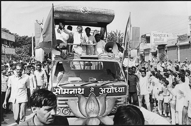 LK Advani during an election rally on 14 October, 1990. (HT Photo) LK Advani during an election rally on 14 October, 1990. (HT Photo)