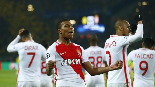Champions League Kylian Mbappe Brace Hands Monaco 3 2 Win Vs Borussia Dortmund Hindustan Times Like jardim, deschamps' run in the champions league came in his third season, having made some shrewd additions to complement the young talents in the team. champions league kylian mbappe brace