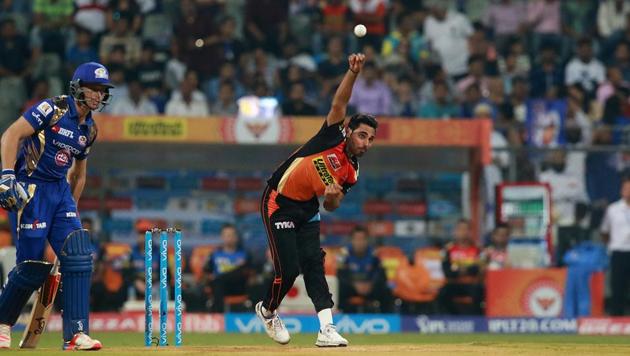 Bhuvneshwar Kumar bowls during the 2017 Indian Premier League between the Mumbai Indians and the Sunrisers Hyderabad held at the Wankhede Stadium in Mumbai.(BCCI)