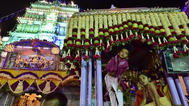 Children participated in the festival on the occasion of Karaga at Dharmaraya Swamy Temple in Bengaluru. (Arijit Sen/HT Photo) Children participated in the festival on the occasion of Karaga at Dharmaraya Swamy Temple in Bengaluru. (Arijit Sen/HT Photo)