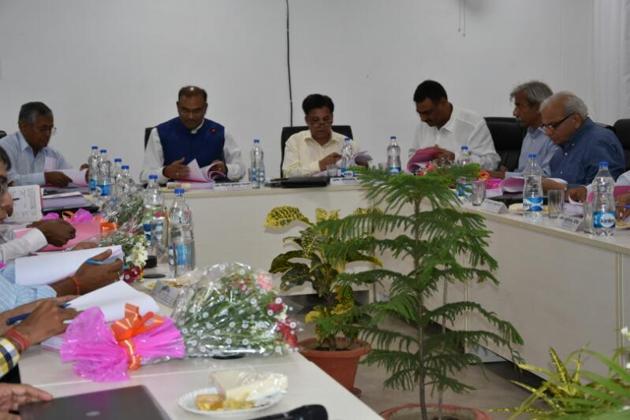 The grant was announced on December 5 at the 49th financial meeting of AKTU which was presided by vice-chancellor Dr Vinay Pathak and other representatives of the university (HT FILE) The grant was announced on December 5 at the 49th financial meeting of AKTU which was presided by vice-chancellor Dr Vinay Pathak and other representatives of the university (HT FILE)