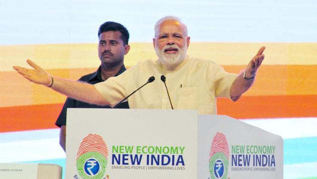 Prime Minister Narendra Modi addresses a NITI Aayog function in Nagpur, Maharashtra.(PTI)