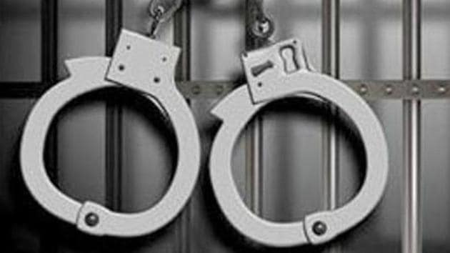 Bandra police arrested the accused from Mira Road and also recovered the clothes he was wearing at the time of committing the crime.(Representation pic)