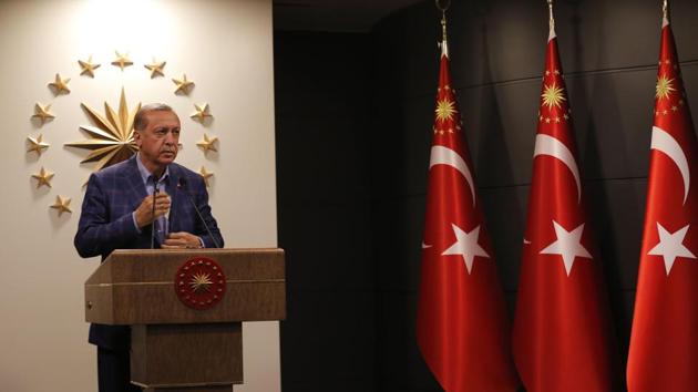 Turkish President Tayyip Erdogan gives a referendum victory statement in Istanbul, Turkey, April 16, 2017.(REUTERS Photo) Turkish President Tayyip Erdogan gives a referendum victory statement in Istanbul, Turkey, April 16, 2017.(REUTERS Photo)