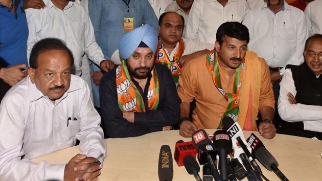 Former DPCC president Arvinder Singh Lovely joined the BJP on Tuesday. (PTI Photo) Former DPCC president Arvinder Singh Lovely joined the BJP on Tuesday. (PTI Photo)