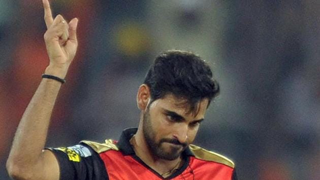 Sunrisers Hyderabad’s Bhuvneshwar Kumar celebrates the wicket of Kings XI Punjab’s Glenn Maxwell during their 2017 Indian Premier League (IPL) match at the Rajiv Gandhi International Cricket Stadium in Hyderabad on Monday.(AFP) Sunrisers Hyderabad’s Bhuvneshwar Kumar celebrates the wicket of Kings XI Punjab’s Glenn Maxwell during their 2017 Indian Premier League (IPL) match at the Rajiv Gandhi International Cricket Stadium in Hyderabad on Monday.(AFP)