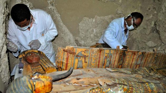 Several Mummies Discovered In Ancient Tomb Near Egypt S Luxor World News Hindustan Times
