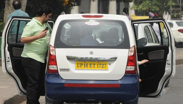 A number of Ola and Uber drivers that Hindustan Times spoke to said even if the money is just enough to survive, they are “better off” than their previous jobs.(Burhaan Kinu/HT PHOTO)