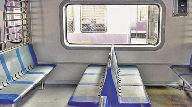 To reduce deaths owing to overcrowded trains, AC locals are likely to have doors that shut. (HT File Photo) To reduce deaths owing to overcrowded trains, AC locals are likely to have doors that shut. (HT File Photo)