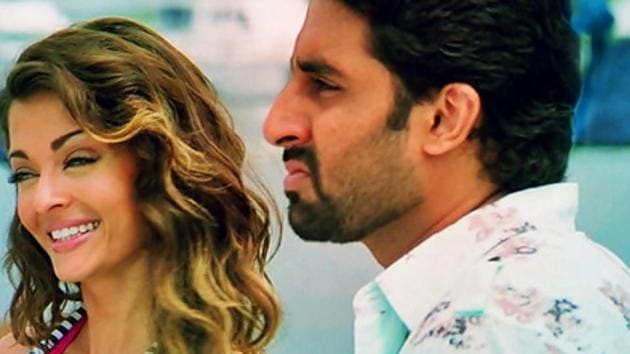 The two had worked together in Dhai Akshar Prem Ke (2000) and Kuch Naa Kaho (2003), but it was during the shooting of Dhoom 2 (2006) that cupid struck the two and love blossomed. (SANDEEP sHETTY)