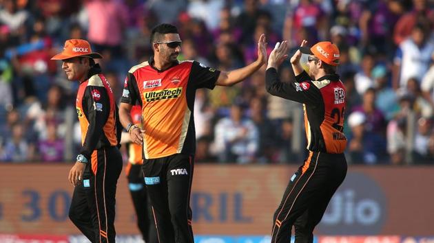 In reply, Rising Pune Supergiant got off to a worst possible start as they lost the in-form Ajinkya Rahane cheaply. Bipul Sharma got rid of the Mumbaikar in the fourth over. (BCCI )