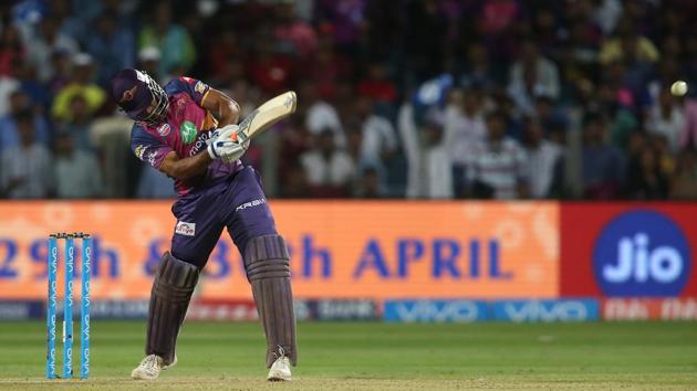 Mahendra Singh Dhoni, who had just 61 runs under his belt before this game, stepped up to the plate as his unbeaten 34-ball 61 helped Rising Pune Supergiant jump from last place to fourth in standings. (BCCI )