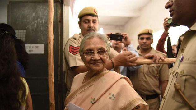 Former Delhi CM Sheila Dikshit at the polling station in Nizamuddin east. Many senior citizens also cast their vote early as a matter of habit, they say. (Saumya Khandelwal/HT Photo)