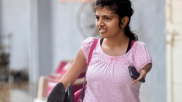 SET FOR THE SHOW: A participant gets ready. (Kunal Patil/HT Photo) 