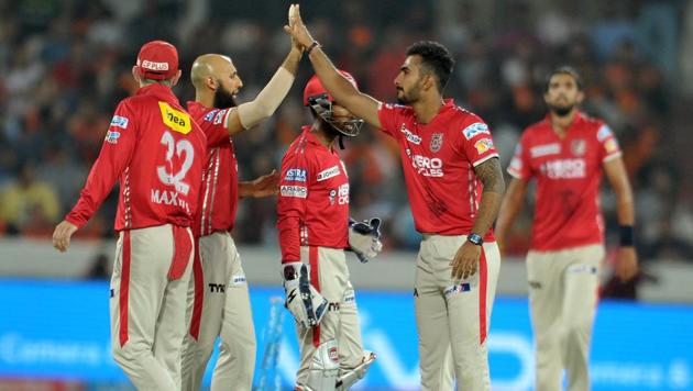 Kings XI Punjab defeated Gujarat Lions by 26 runs in Indian Premier League. Live streaming of the IPL 2017 T20 match between Gujarat Lions and Kings XI Punjab was available online.(AFP)