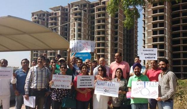 39 home buyers who had booked flats in Unitech’s Vista housing project in Gurugram have sought a refund of their principal amount, totalling Rs 16.55 crore with interest, after the developer delayed possession. (HT Archive) 39 home buyers who had booked flats in Unitech’s Vista housing project in Gurugram have sought a refund of their principal amount, totalling Rs 16.55 crore with interest, after the developer delayed possession. (HT Archive)