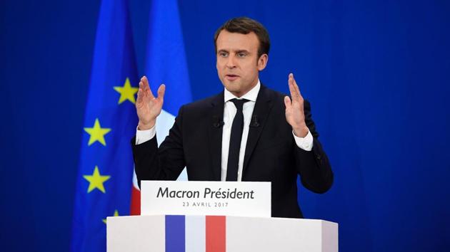 French presidential election candidate for the En Marche! movement Emmanuel Macron delivers a speech at the Parc des Expositions in Paris. (AFP Photo) French presidential election candidate for the En Marche! movement Emmanuel Macron delivers a speech at the Parc des Expositions in Paris. (AFP Photo)