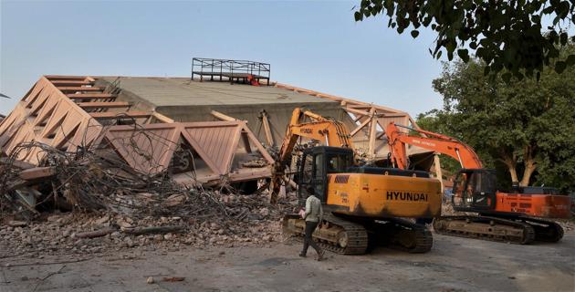 The building owned by the Indian Trade Promotion Council (ITPC) was designed by Indian modernist, Raj Rewal, and engineered by Mahendra Raj in 1972. Widely known for hosting country’s signature event India International Trader Fair, is undergoing a historical makeover. (PTI)