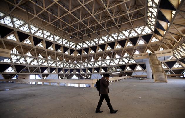 A world-class iconic convention centre, will be built in place. The centre will have a seating capacity of 7,000 in single format (3,000 pax Plenary Hall and 4,000 pax Functional Hall) fully equipped with facilities for country-to-country level international conferences and conventions. (Arvind Yadav/HT PHOTO)