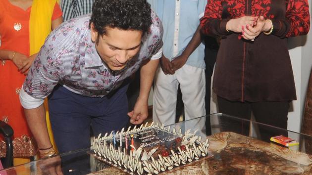 The Master Blaster broke several batting records in a career spanning 24 years.  (Prakash Parsekar/HT PHOTO) 