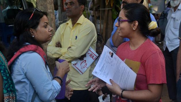 A student before appearing for the JEE online exam, in Mumbai’s Powai.(Prashant Waydande/HT Photo)