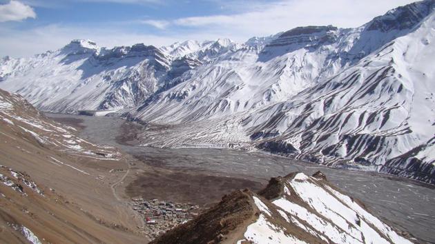 A bird’s eye view of Kaza town (centre below) as seen from the road to Komic village. The Spiti river flows through the valley till it enters Kinnaur where it merges with the Satluj river. (Amandeep Singh Kalra) 