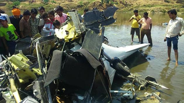 José Fernández piloted boat during fatal crash, report says