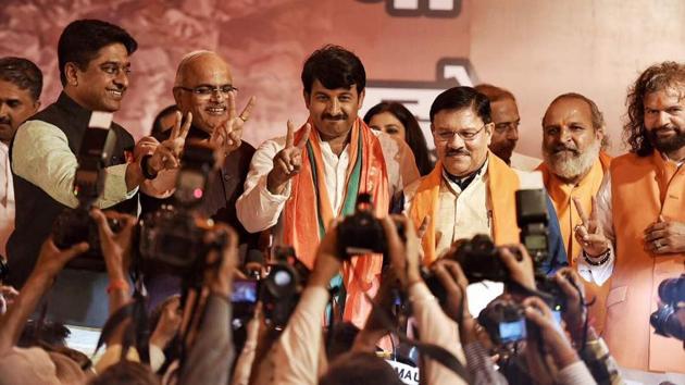 BJP president Manoj Tiwari attends a press conference after winning civic polls at Delhi BJP office. The all-conquering party will not celebrate the victory as a mark of respect to 25 CRPF troopers killed by Maoist rebels in Chhattisgarh. (Raj K Raj/HT Photo )