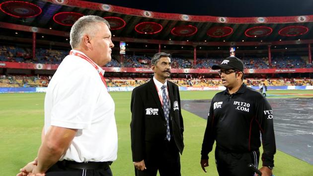 The umpires finally called the game off at 2300 hrs with the rain refusing to relent.  (BCCI ) 