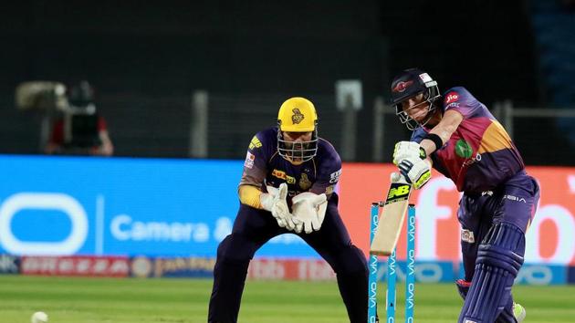 Steve Smith shared a good partnership with MS Dhoni as Rising Pune Supergiant eyed a big total. (BCCI) 