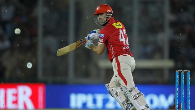 Shaun Marsh (alongwith Eoin Morgan) provided some stability to the innings and smashed the SRH bowlers all around the park.  (BCCI ) 