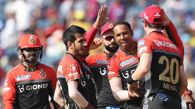 Samuel Badree removed Ajinkya Rahane cheaply as RPS got off to a bad start (BCCI)