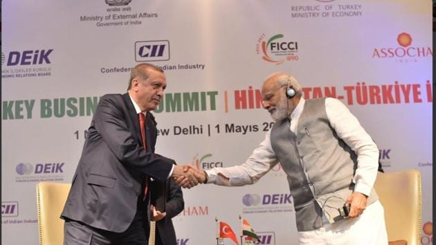 Prime Minister Narendra Modi and visiting Turkish President Recep Tayyip Erdogan at a business summit in New Delhi on Monday.(Twitter/PMO)
