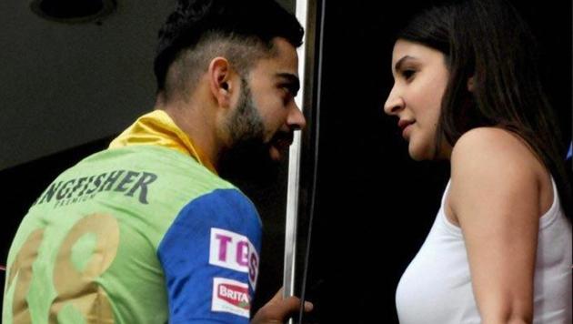 The best birthday gift Virat Kohli could give to his girlfriend Anushka Sharma would be a match-winning innings for Royal Challengers Bangalore (RCB) in the Indian Premier League (IPL) match against Mumbai Indians (MI) on Monday.(HT Photo)