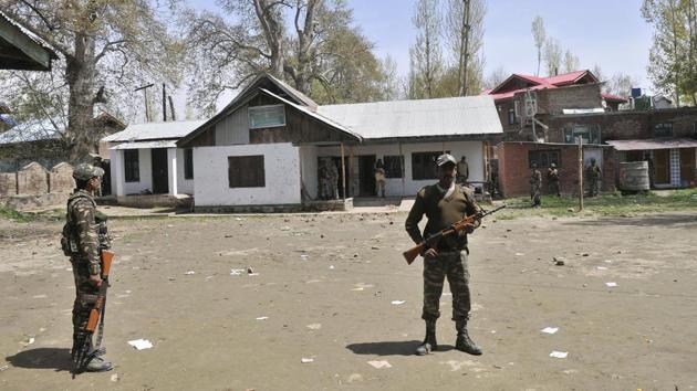 A search operation was launched to trace the vehicle. (Waseem Andrabi/HT File Photo) A search operation was launched to trace the vehicle. (Waseem Andrabi/HT File Photo)