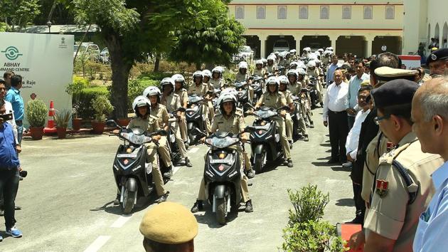 The first lady police patrol unit will focus on responding to cases of women’s harassment.(Himanshu Vyas/HT Photo) The first lady police patrol unit will focus on responding to cases of women’s harassment.(Himanshu Vyas/HT Photo)