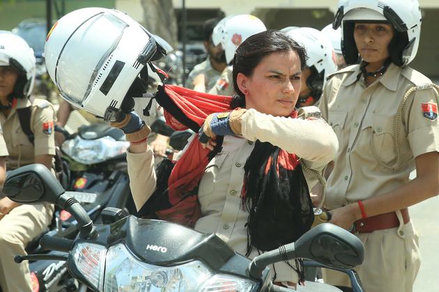 Police commissioner, Sanjay Agrawal flagged off the Jaipur unit in the presence of representatives of a two-wheeler company which has donated 26 scooters for the purpose. (Himanshu Vyas / HT Photo)