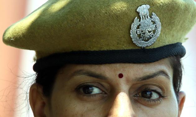 The all-women unit of Jaipur Police will stand guard outside public places from 7 am to 11 pm on eight-hour shifts. (Himanshu Vyas / HT Photo)