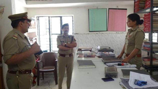 Kumar visited the Sector 39, Sector 49 and Phase-2 police stations. Kumar visited the Sector 39, Sector 49 and Phase-2 police stations.