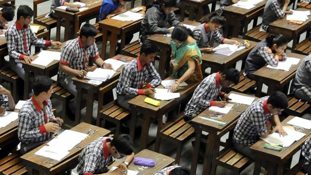 CBSE has asked schools not to sell books and uniforms. (Arun Mondhe/HT File Photo) CBSE has asked schools not to sell books and uniforms. (Arun Mondhe/HT File Photo)