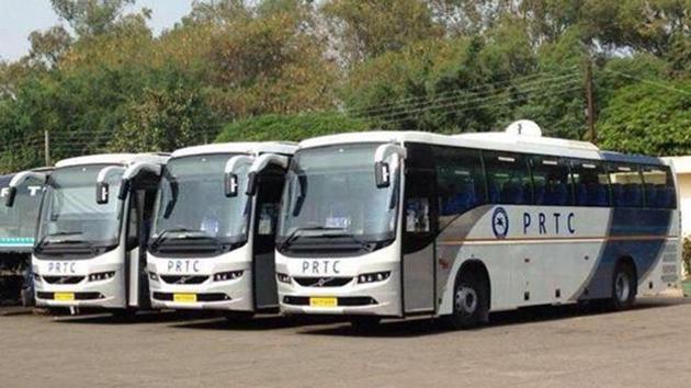 The SAD-BJP government had launched the Mukh Mantri Tirath Darshan Yatra scheme six months before the Punjab assembly elections.(HT Photo) The SAD-BJP government had launched the Mukh Mantri Tirath Darshan Yatra scheme six months before the Punjab assembly elections.(HT Photo)