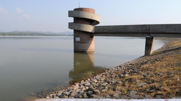 Ideally, the lake’s depth should be 13 feet.(HT File Photo)